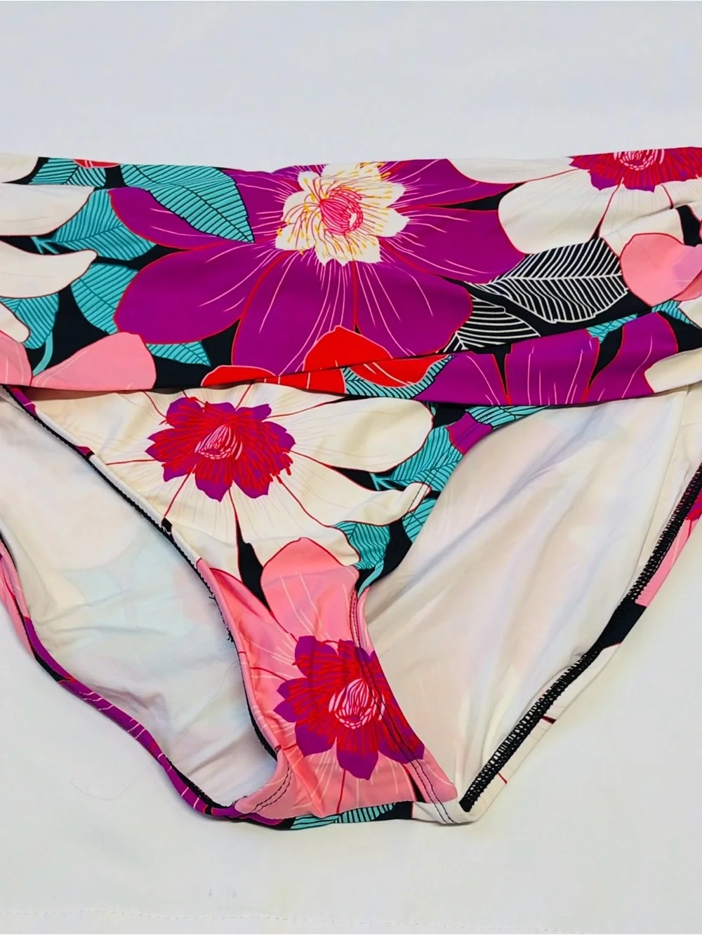 La Blanca Women’s 18W Tummy Control Multicolor Tropical Swimsuit Bottoms $68